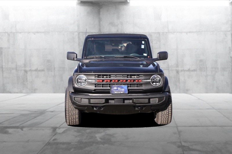 Ford Bronco Vehicle Image 04