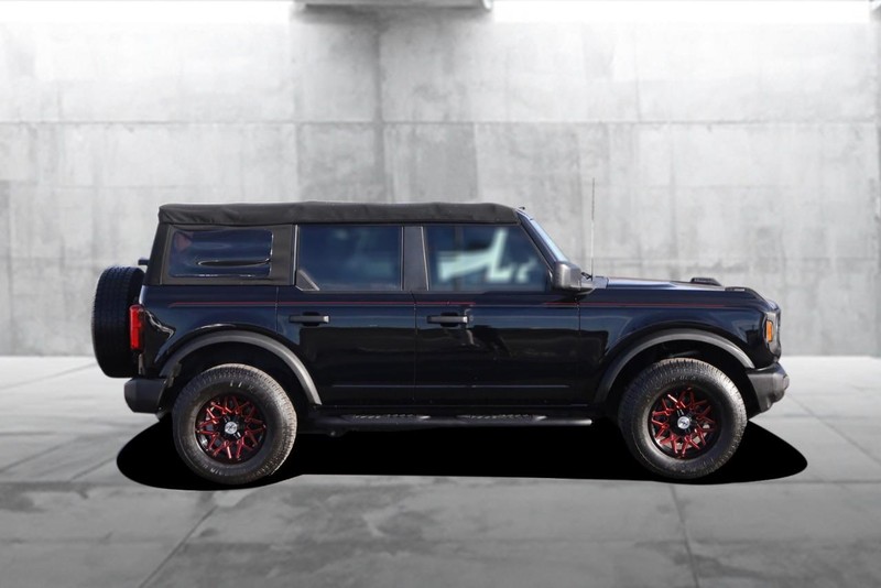 Ford Bronco Vehicle Image 05