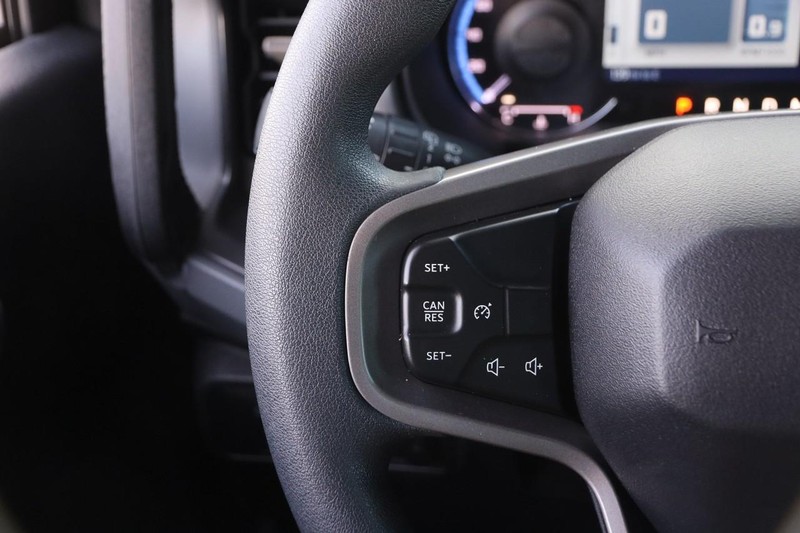 Ford Bronco Vehicle Image 12