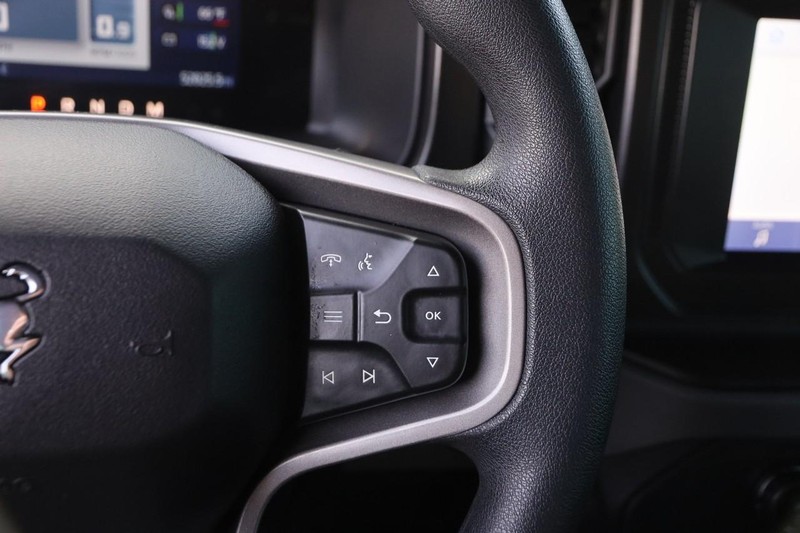 Ford Bronco Vehicle Image 13