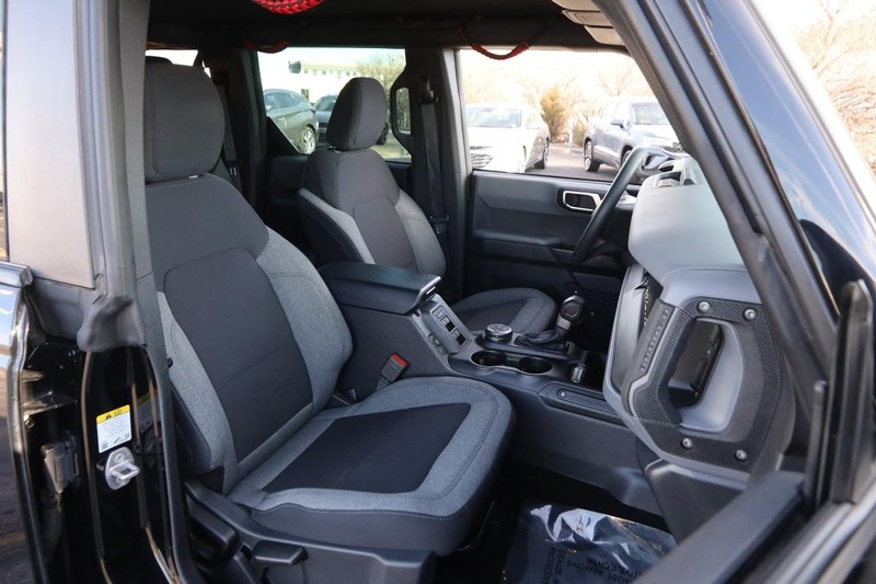 Ford Bronco Vehicle Image 26