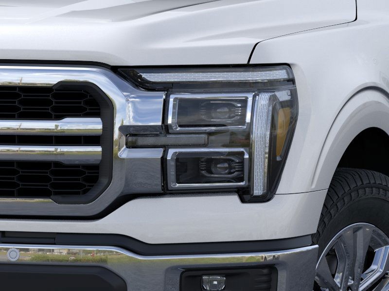 Ford F-150 Vehicle Full-screen Gallery Image 18