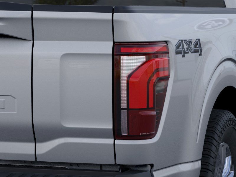 Ford F-150 Vehicle Full-screen Gallery Image 21