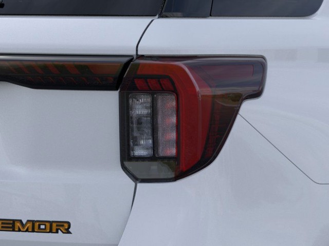 Ford Explorer Vehicle Image 21