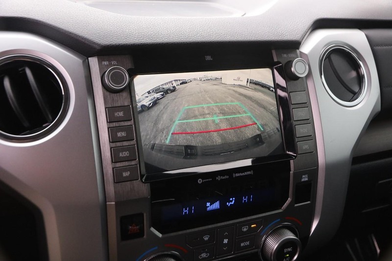 Toyota Tundra 4WD Vehicle Image 16