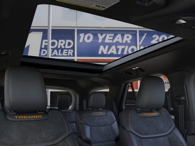 Ford Explorer Vehicle Image 22