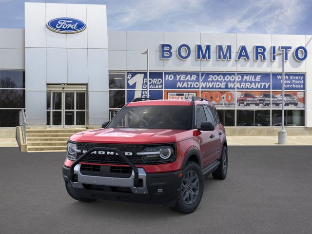 Ford Bronco Sport Vehicle Full-screen Gallery Image 2