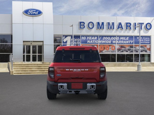 Ford Bronco Sport Vehicle Full-screen Gallery Image 5