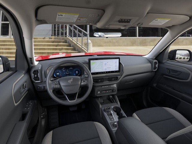 Ford Bronco Sport Vehicle Full-screen Gallery Image 9