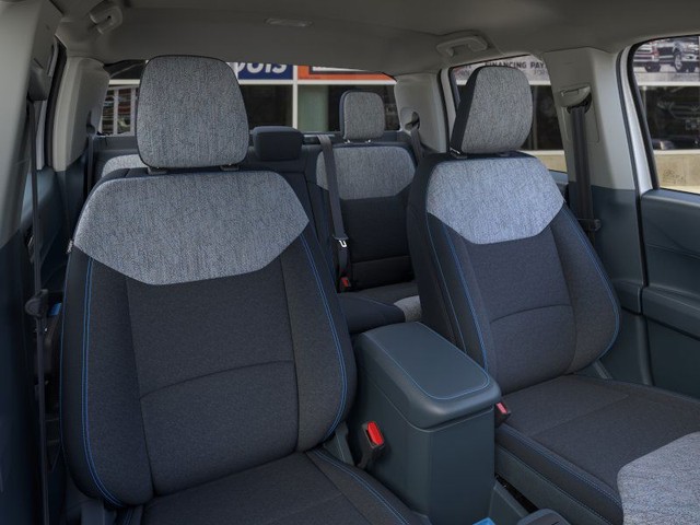 Ford Maverick Vehicle Full-screen Gallery Image 10