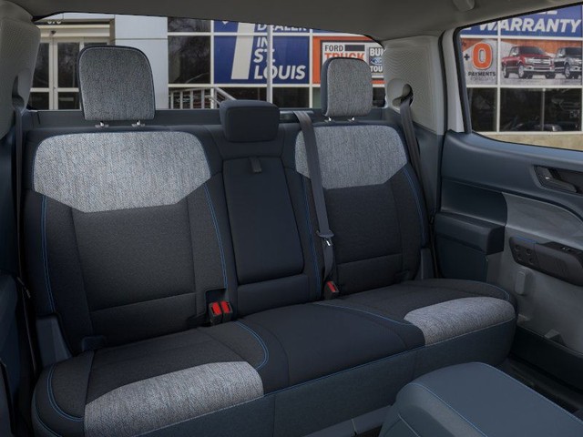 Ford Maverick Vehicle Full-screen Gallery Image 11