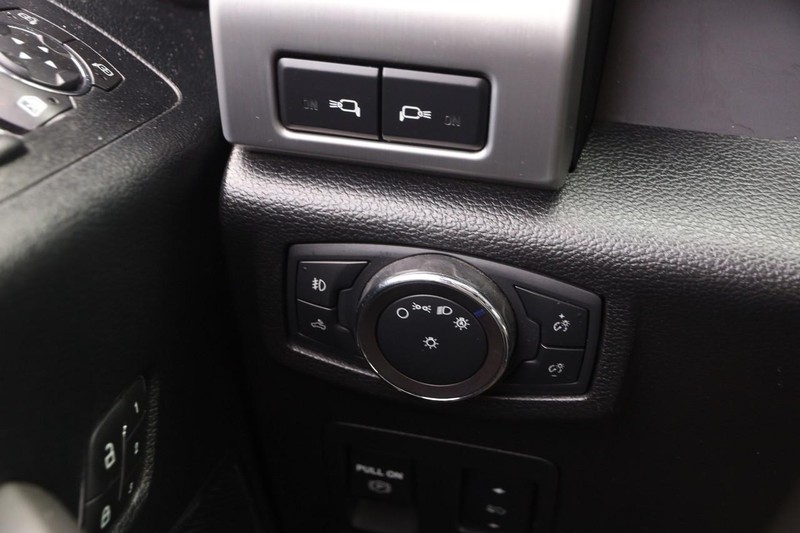 Ford F-150 Vehicle Image 18