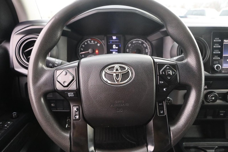 Toyota Tacoma 4WD Vehicle Image 10