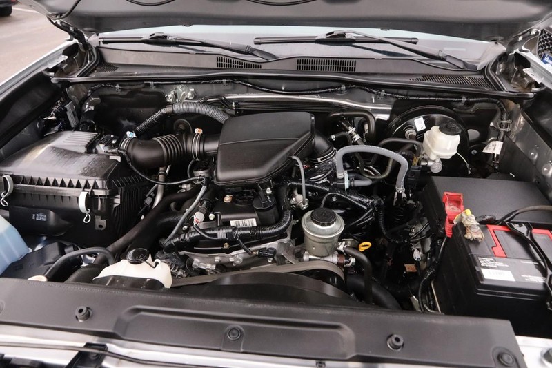 Toyota Tacoma 4WD Vehicle Image 21