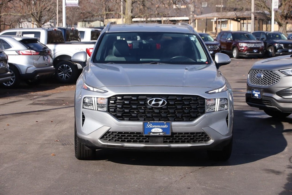 Hyundai Santa Fe Vehicle Image 04