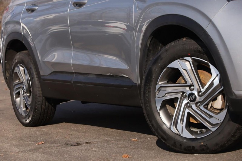 Hyundai Santa Fe Vehicle Image 03