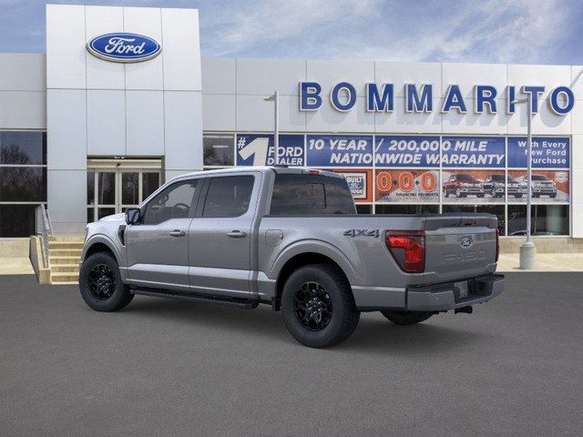 Ford F-150 Vehicle Full-screen Gallery Image 4