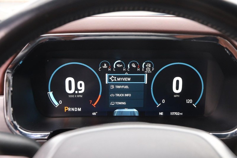 Ford F-150 Vehicle Full-screen Gallery Image 13