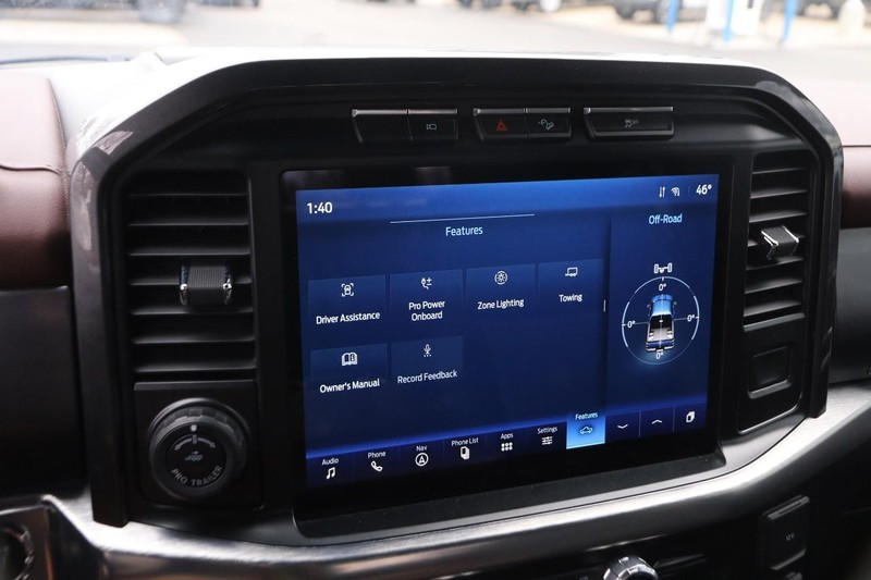 Ford F-150 Vehicle Full-screen Gallery Image 15