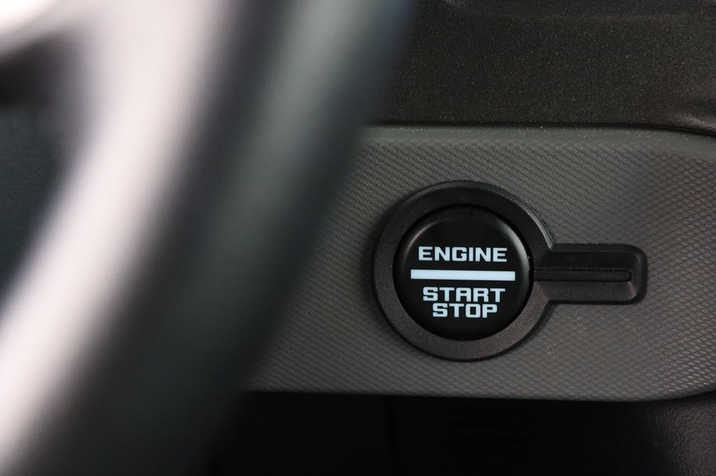 Ford Bronco Vehicle Image 14