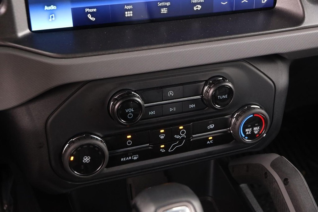 Ford Bronco Vehicle Image 18