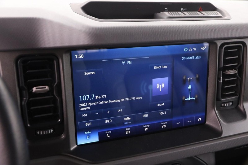 Ford Bronco Vehicle Image 16