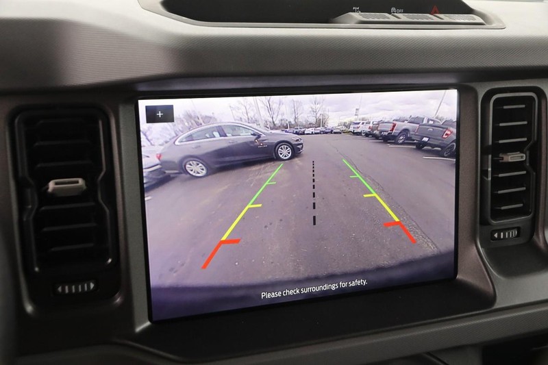 Ford Bronco Vehicle Image 17