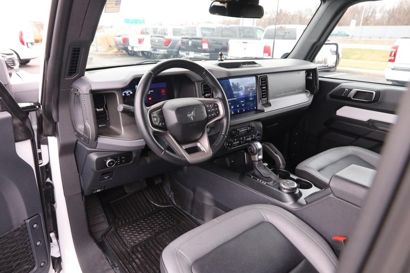 Ford Bronco Vehicle Image 21