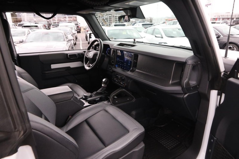 Ford Bronco Vehicle Image 23