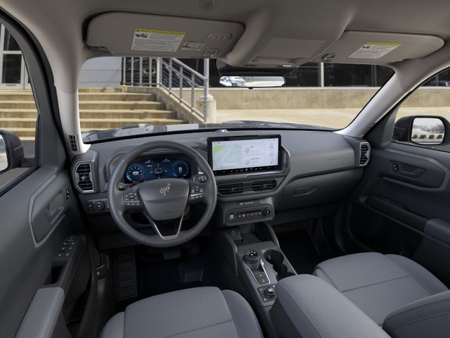 Ford Bronco Sport Vehicle Full-screen Gallery Image 9