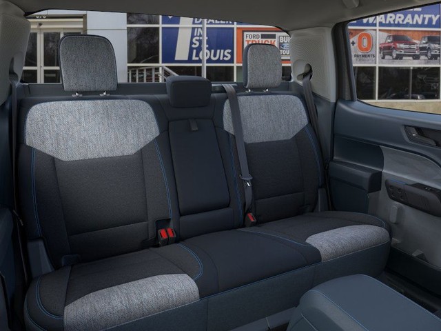 Ford Maverick Vehicle Image 11