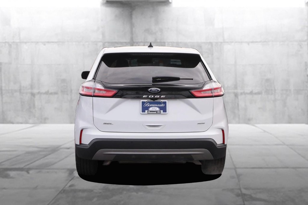 Ford Edge Vehicle Image 06