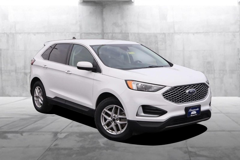 Ford Edge Vehicle Image 02