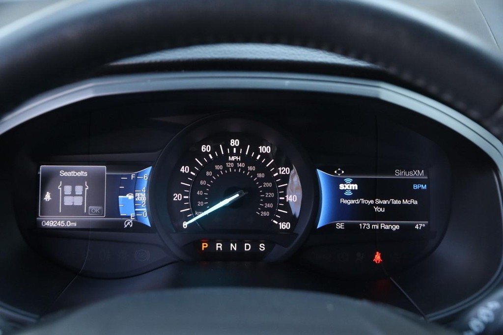 Ford Edge Vehicle Image 13