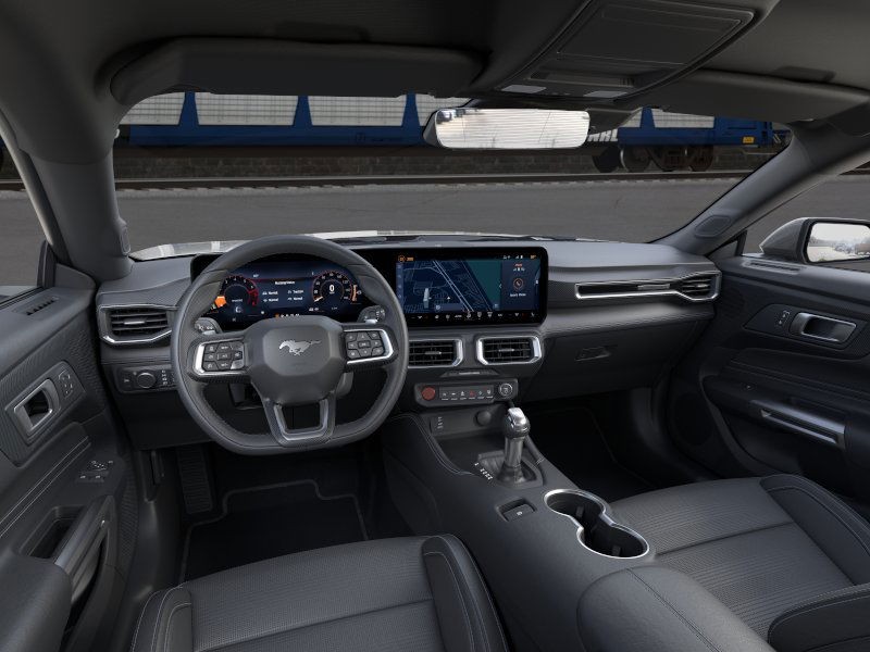 Ford Mustang Vehicle Full-screen Gallery Image 9