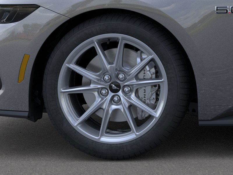 Ford Mustang Vehicle Full-screen Gallery Image 19