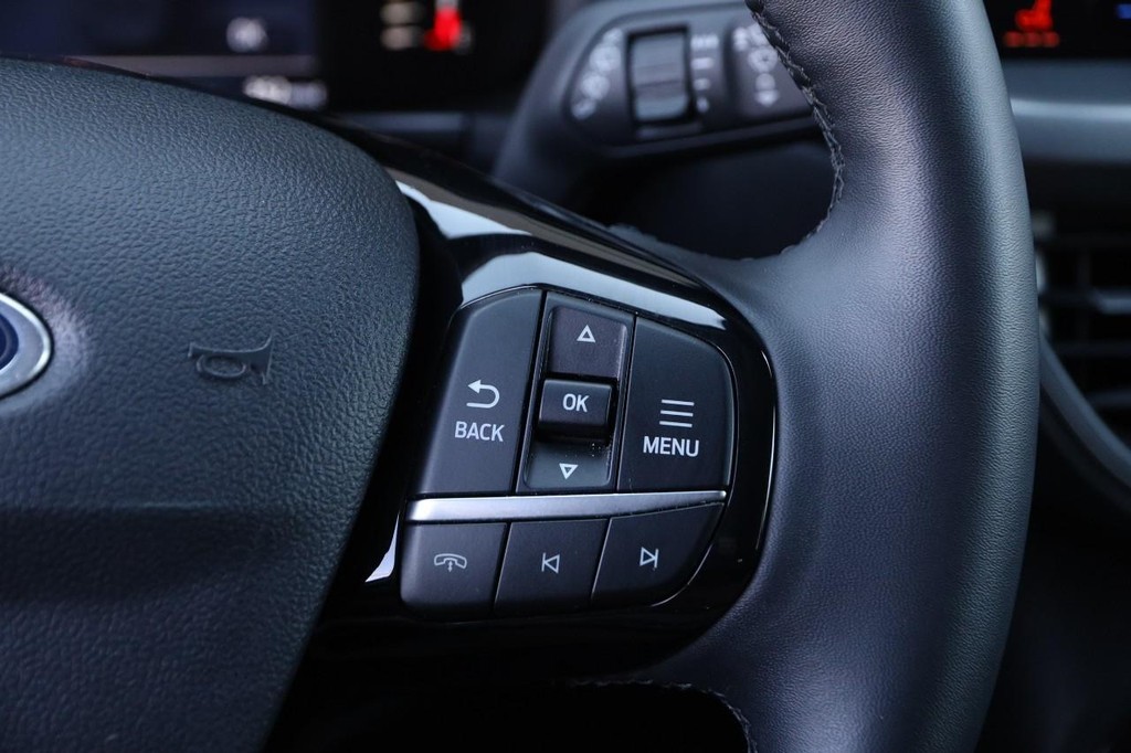 Ford Escape Vehicle Image 13