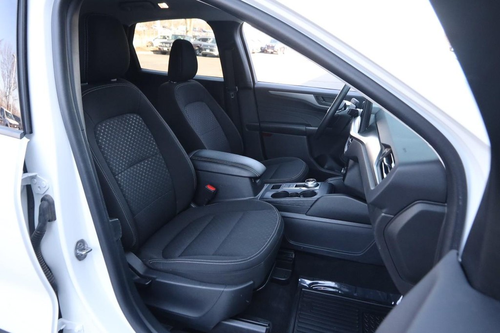 Ford Escape Vehicle Image 25