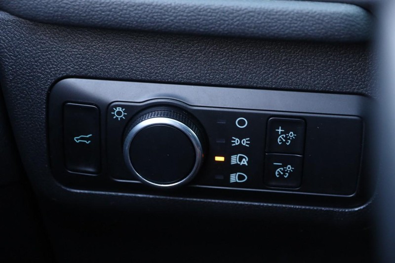 Ford Escape Vehicle Image 19