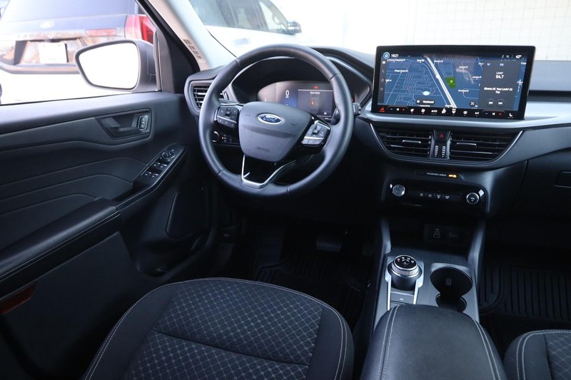 Ford Escape Vehicle Image 21