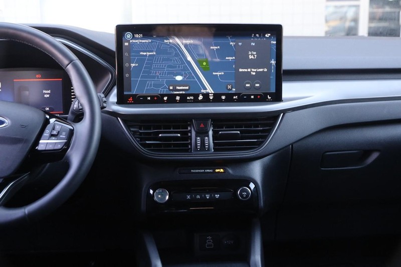 Ford Escape Vehicle Image 23