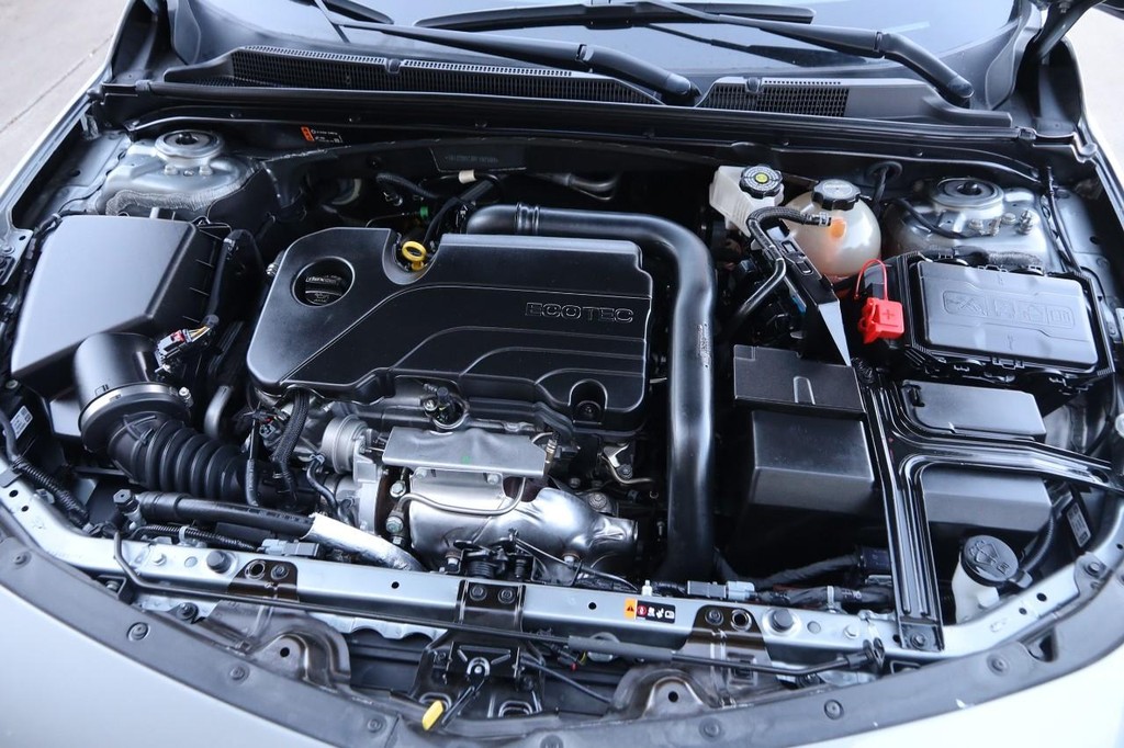 Chevrolet Malibu Vehicle Image 26