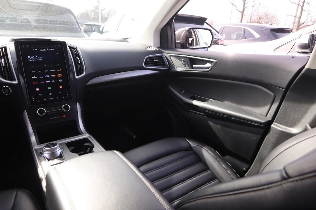 Ford Edge Vehicle Image 20