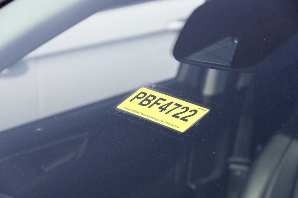 Ford Edge Vehicle Image 23