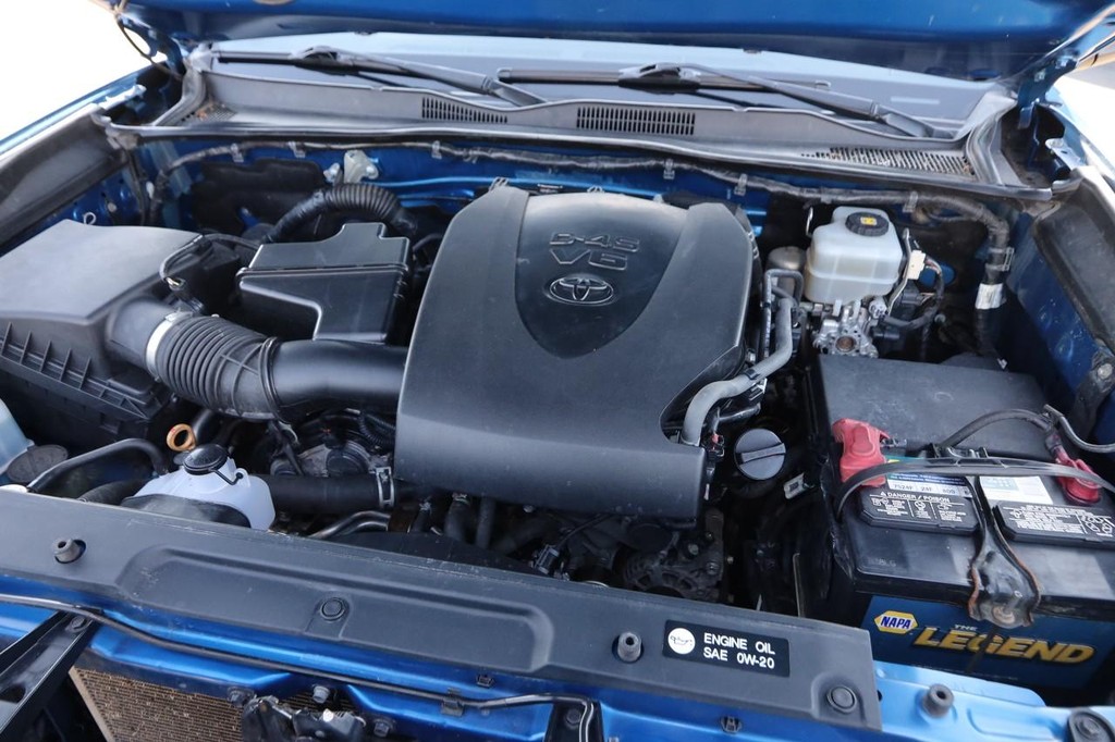 Toyota Tacoma Vehicle Image 25