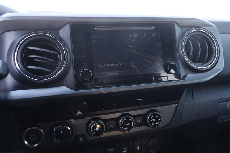 Toyota Tacoma Vehicle Image 15