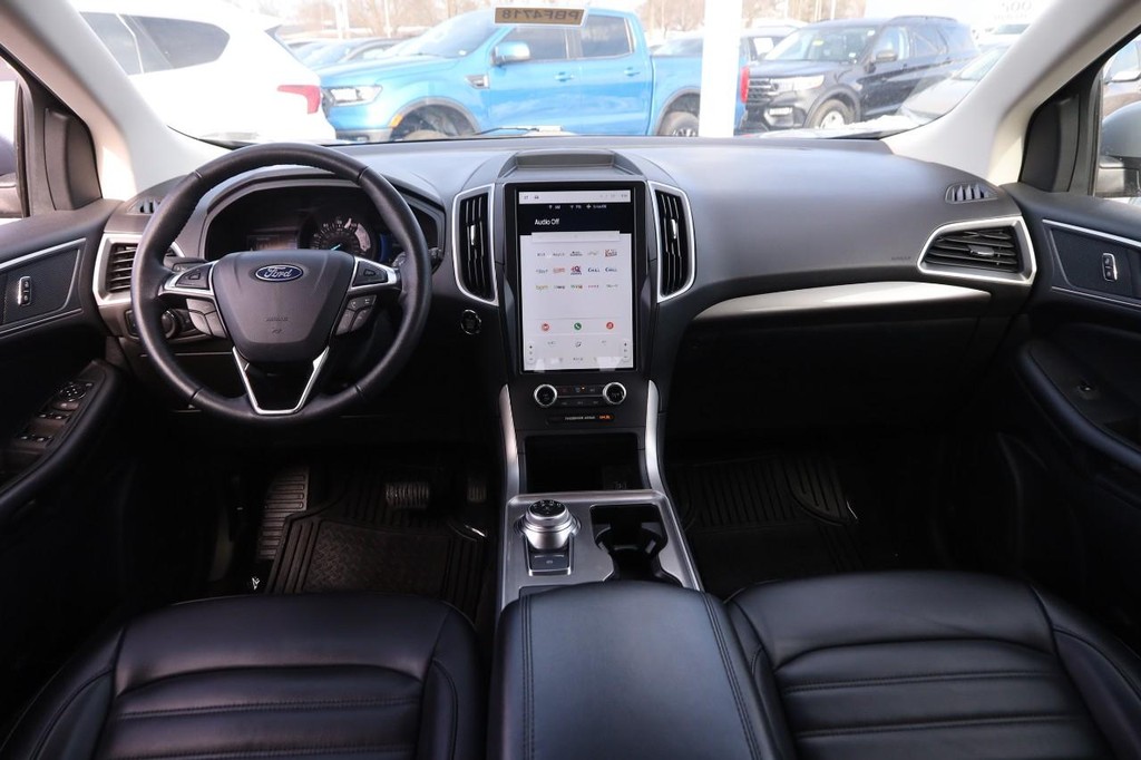 Ford Edge Vehicle Image 19