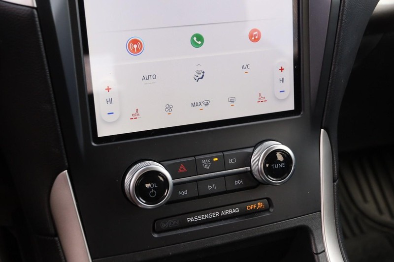 Ford Edge Vehicle Image 17