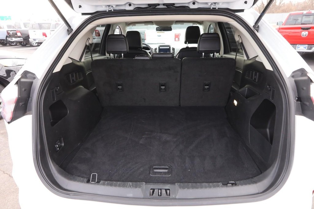 Ford Edge Vehicle Image 07