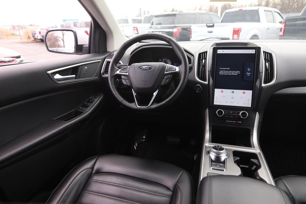 Ford Edge Vehicle Image 20